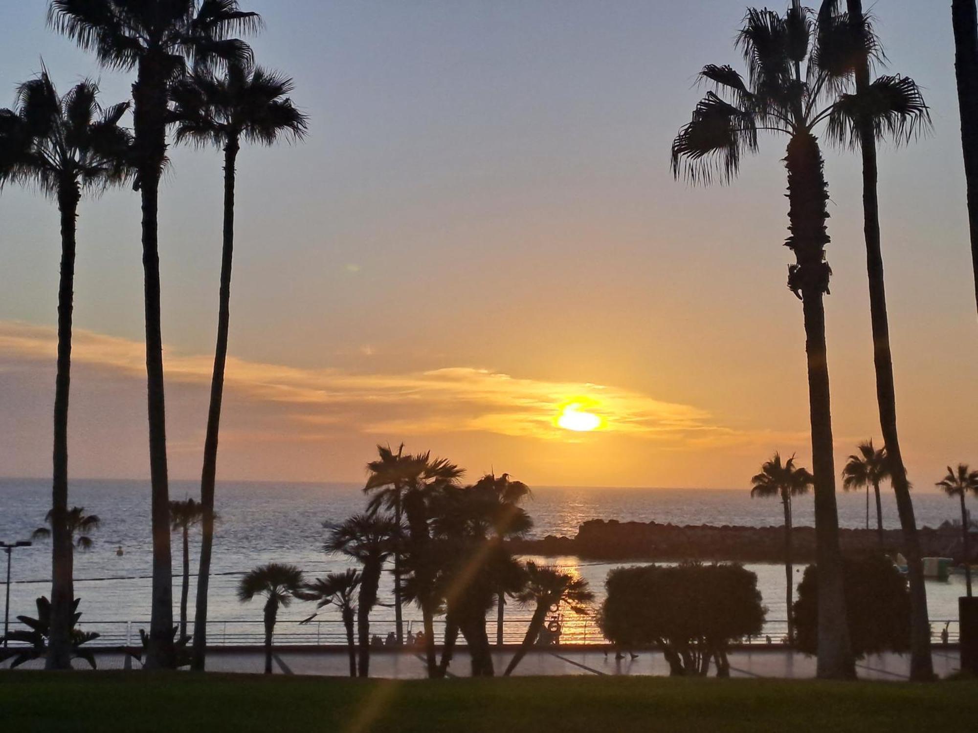 Incredible Sunsets Apartment Puerto Rico  Room photo